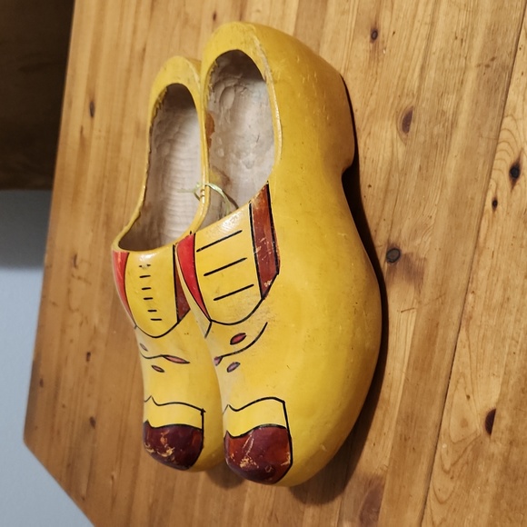 Authentic Dutch Wooden Clogs 12" Handmade/Carved Vintage Heavy Quality EUC - Picture 2 of 5